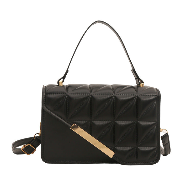 Elegant Quilted Crossbody Bag with Gold Accent