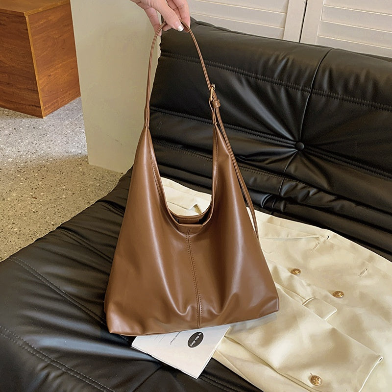 Large Capacity Commuter Tote Women's Elegant Minimalist Leather Shoulder Bag